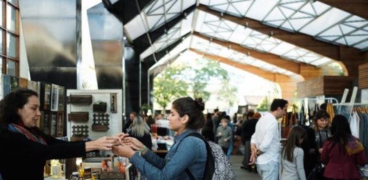 Mercado de Rua conta com a participação do Brick de Desapegos