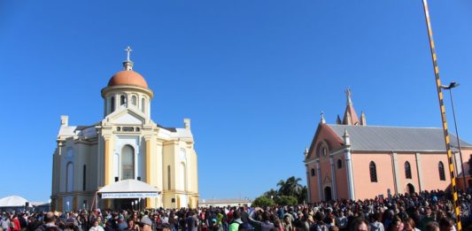 139ª Romaria ao Santuário Caravaggio reúne 100 mil pessoas