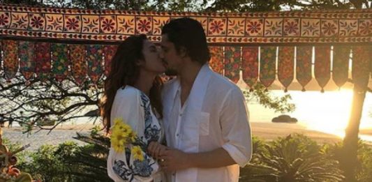 Yanna Lavigne e Bruno Gissoni se casam