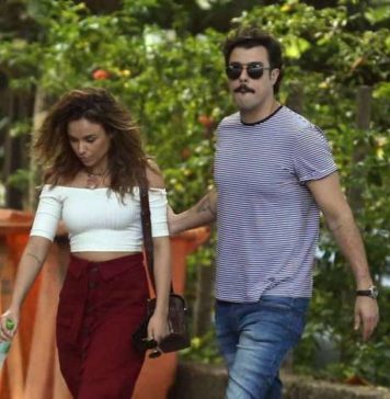 Joaquim Lopes é fotografado com Juliane Araújo