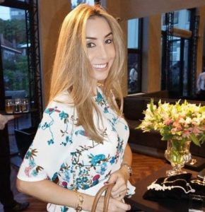 Christina Gadret toma posse como presidente do SindiRádio
