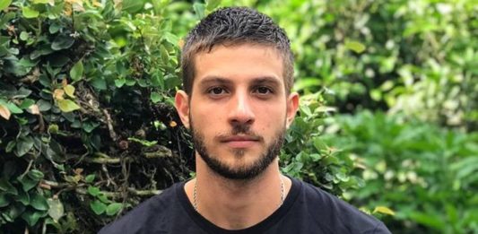 Chay Suede e Laura Neiva terminam noivado