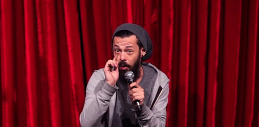 Um dos principais nomes do humor no Brasil se apresenta em Bento Gonçalves