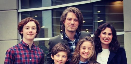 Cantor do Hanson será pai pela sexta vez