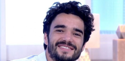 Caio Blat posta foto rara com Luisa Arraes