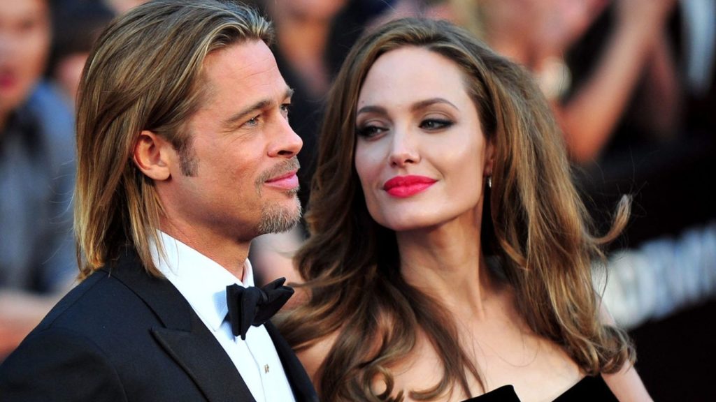 Angelina Jolie acusa Brad Pitt de não pagar pensão a filhos