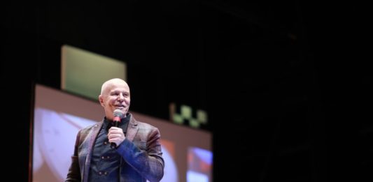 Miguel Falabella destaca a importância de sonhar