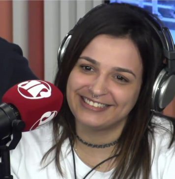 Apresentadora pede demissão do programa Pânico