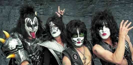 A Banda Kiss fará a última turnê internacional para encerrar a carreira