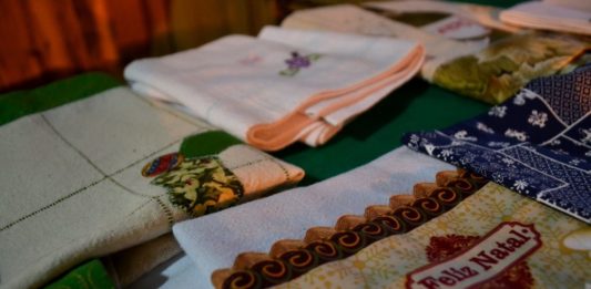 Feira de Artesanato de Garibaldi acontece neste sábado na Praça Loureiro da Silva