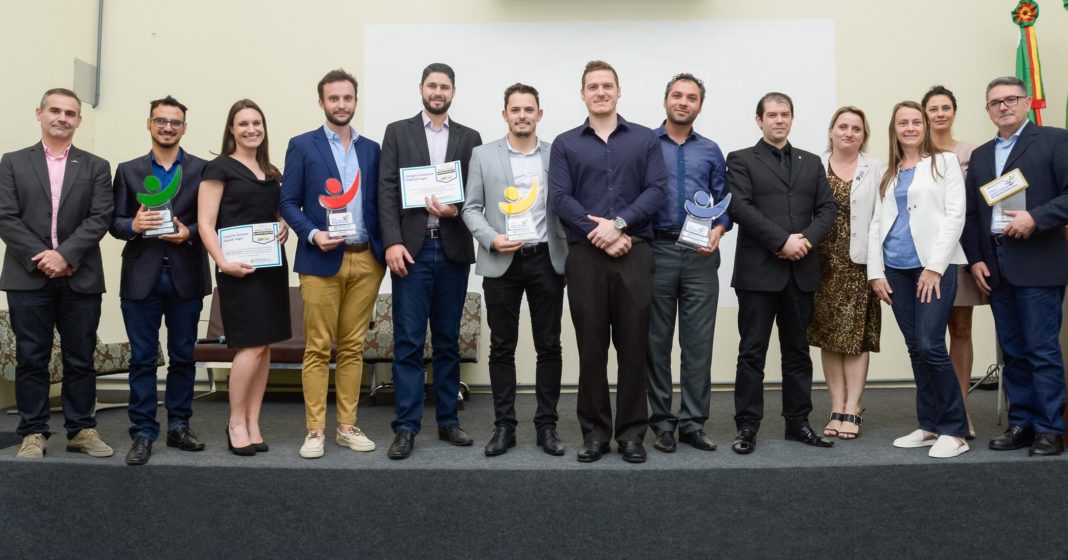 Prêmio Jovem Talento Empreendedor homenageia destaques entre 18 e 35 anos