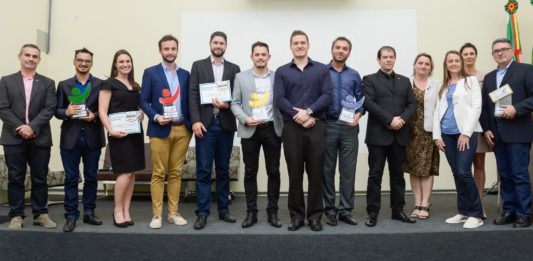 Prêmio Jovem Talento Empreendedor homenageia destaques entre 18 e 35 anos