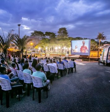 Projeto leva em uma van, a partir da energia solar, cinema itinerante à Serra Gaúcha