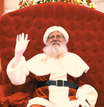 Chegada do Papai Noel abre programação natalina do Iguatemi Caxias