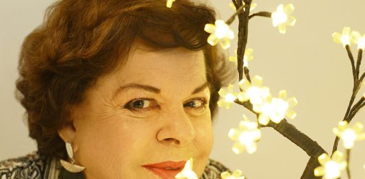 Cantora Miúcha morre aos 81 anos
