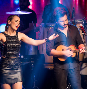 14ª Feprocol de Nova Pádua terá show nacional da dupla Thaeme & Thiago