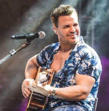 Show de Eduardo Costa termina em confusão