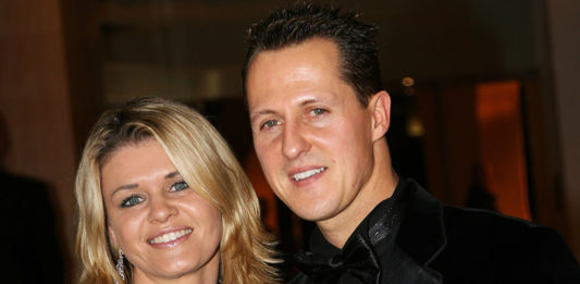 Michael Schumacher completa 50 anos ainda cercado de mistérios