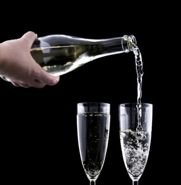 Bebidas sem álcool são tendência - e "água de vinho" é uma das novidades