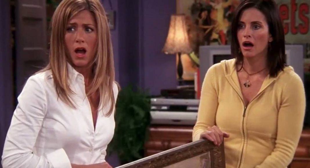 Jennifer Aniston e Courteney Cox, de 'Friends', estavam em avião que fez pouso de emergência no México