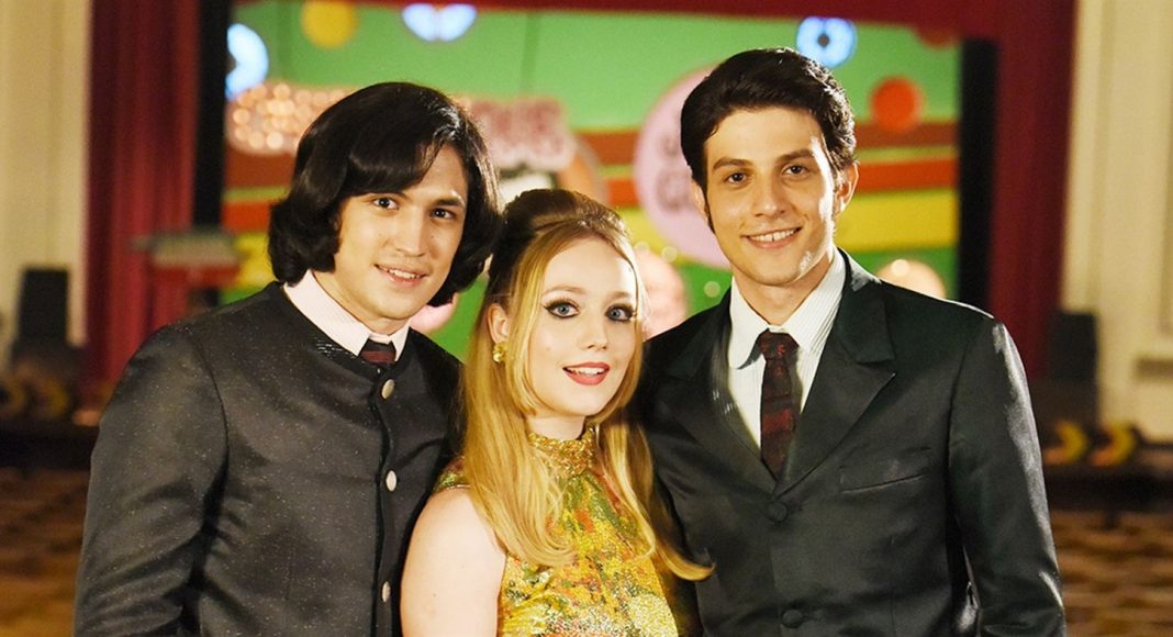Chay Suede é Erasmo Carlos no filme Minha Fama de Mau
