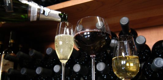 FIMMA Brasil, que abre nesta terça-feira, terá Wine Bar Vale dos Vinhedos