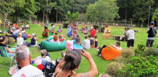 International Day of Happiness em Caxias do Sul inclui meditação, yoga, música e dança