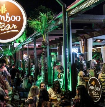 Desfile e show acústico no Dia Internacional da Mulher em Bento Gonçalves