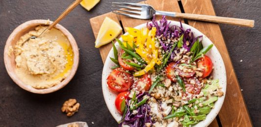 Alimentação ácida ou alcalina? Entenda