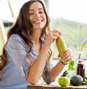 Especialistas afirmam que dietas restritivas podem levar a queda capilar