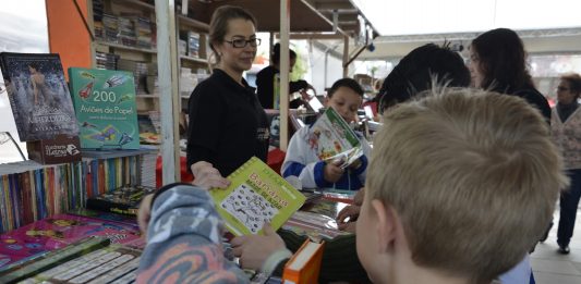 Feira do Livro Infantil Sesc acontece de 15 a 19 de maio em Bento Gonçalves