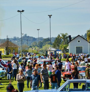 Domingo tem encontro de carros antigos em Garibaldi