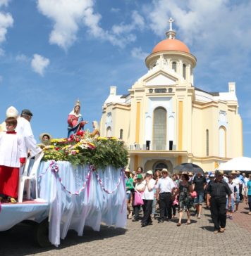 Caminhoneiros abrem a programação de pré-romarias ao Santuário de Caravaggio
