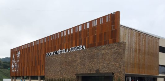 Vinícola Aurora inaugura nova unidade da empresa no Vale dos Vinhedos