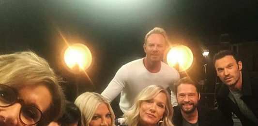 Elenco de Barrados no Baile posta foto de reunião secreta