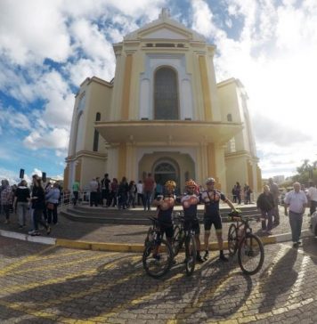 Trio de ciclistas completa o Caminhos de Caravaggio em um dia