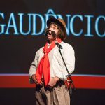 Comediante Cris Pereira apresenta seus icônicos personagens na ExpoBento
