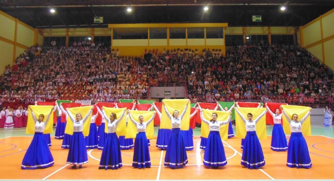 Festejos Farroupilhas de Bento Gonçalves contam com diversos shows e atividades culturais