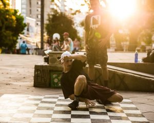 Exposição fotográfica mostra a cena das danças urbanas em Bento Gonçalves