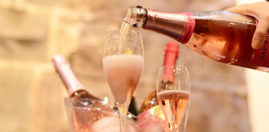 Primeiro Prosecco Rosé do Brasil estreia com medalha de ouro no Catad'Or Wine Awards