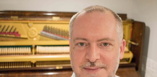 Concertos ao Entardecer apresenta recital de Clarineta e Soprano neste domingo