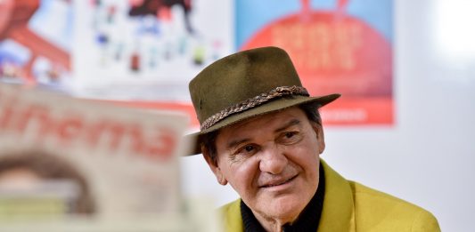 Escritor e cineasta brasileiro Tabajara Ruas é o patrono da Feira de Garibaldi