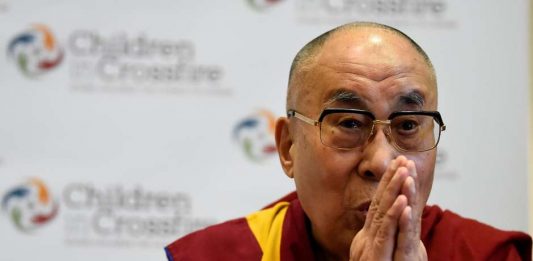 Dalai Lama pede desculpas por declarações machistas à BBC