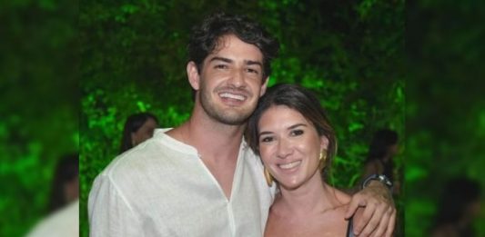 Alexandre Pato e Rebeca Abravanel se casam