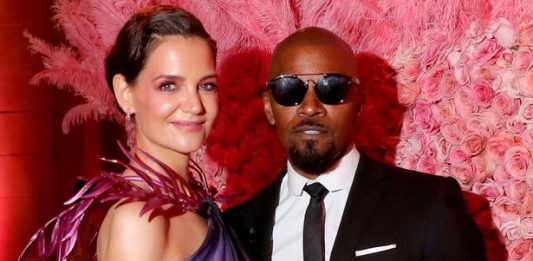 Jamie Foxx e Katie Holmes terminam relacionamento