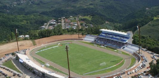 Clube Esportivo celebra 100 anos integrando comunidade em almoço beneficente