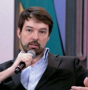 Fernando Schüler vai instigar o debate em Caxias do Sul