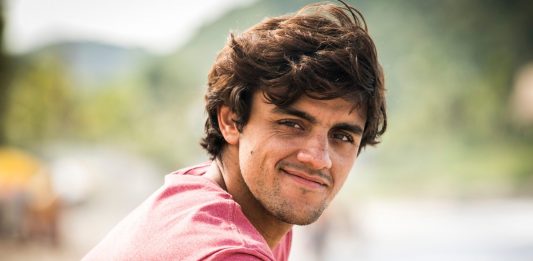 Felipe Simas será papai pela terceira vez