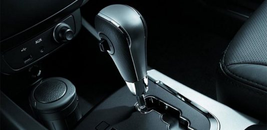 Coisas que você jamais deve fazer em um carro automático