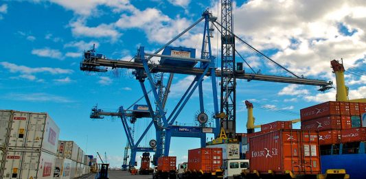 Sindmóveis promove programa Conhecimento para Exportar